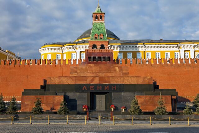 Ликвидирован пост № 1 у Мавзолея Ленина Ликвидирован пост № 1 у Мавзолея Ленина