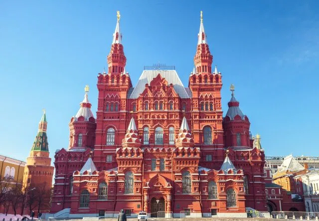 Основан Российский исторический музей