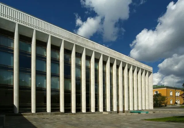 Открыт Государственный Кремлевский Дворец Открыт Государственный Кремлевский Дворец