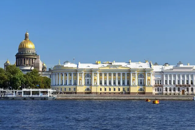 Петр I учредил Синод — верховный орган управления Церковью