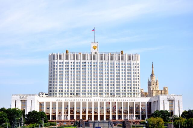Противостояние Парламента и Президента в Москве перешло в вооруженное столкновение Противостояние Парламента и Президента в Москве перешло в вооруженное столкновение