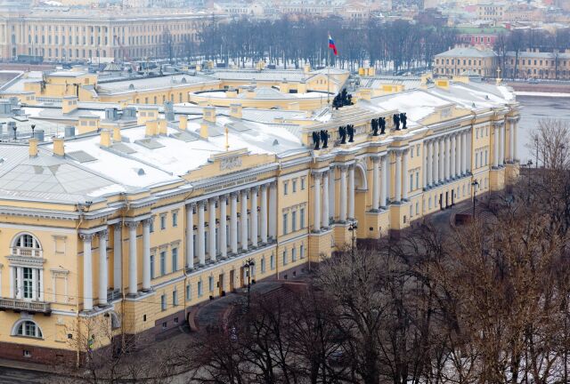 Указом Петра I учрежден Сенат Указом Петра I учрежден Сенат