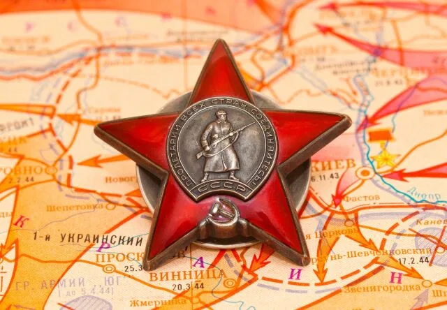 В СССР учрежден Орден Красной Звезды В СССР учрежден Орден Красной Звезды