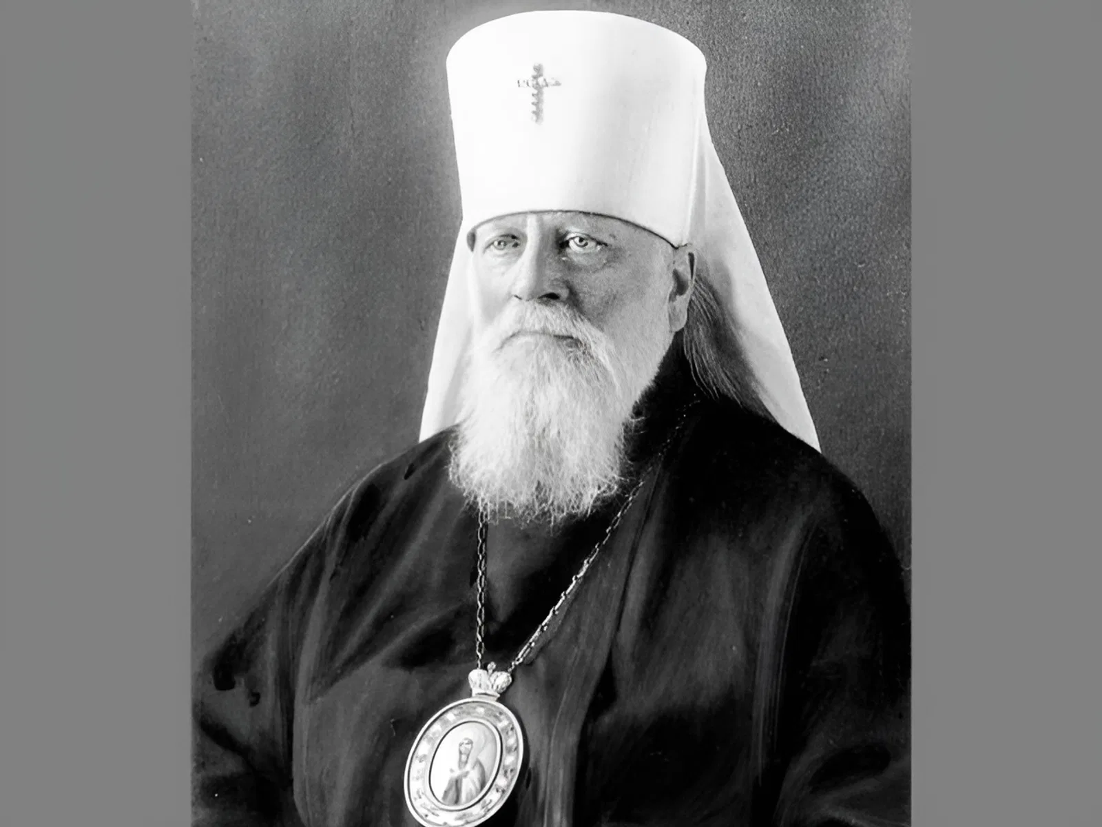 День памяти священномученика митрополита Серафима День памяти священномученика митрополита Серафима