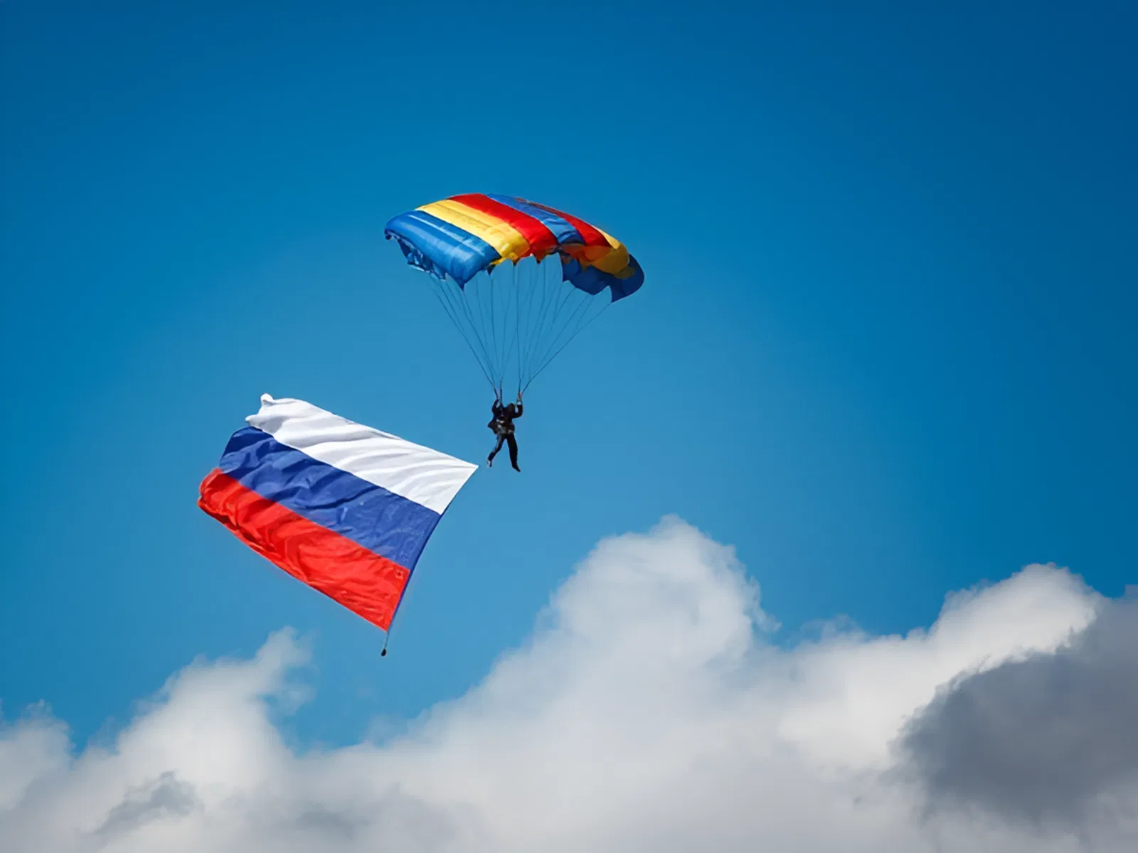 День парашютиста в России