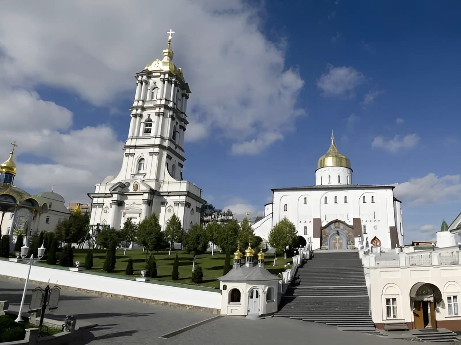 Празднование в честь Почаевской иконы Божией Матери Празднование в честь Почаевской иконы Божией Матери