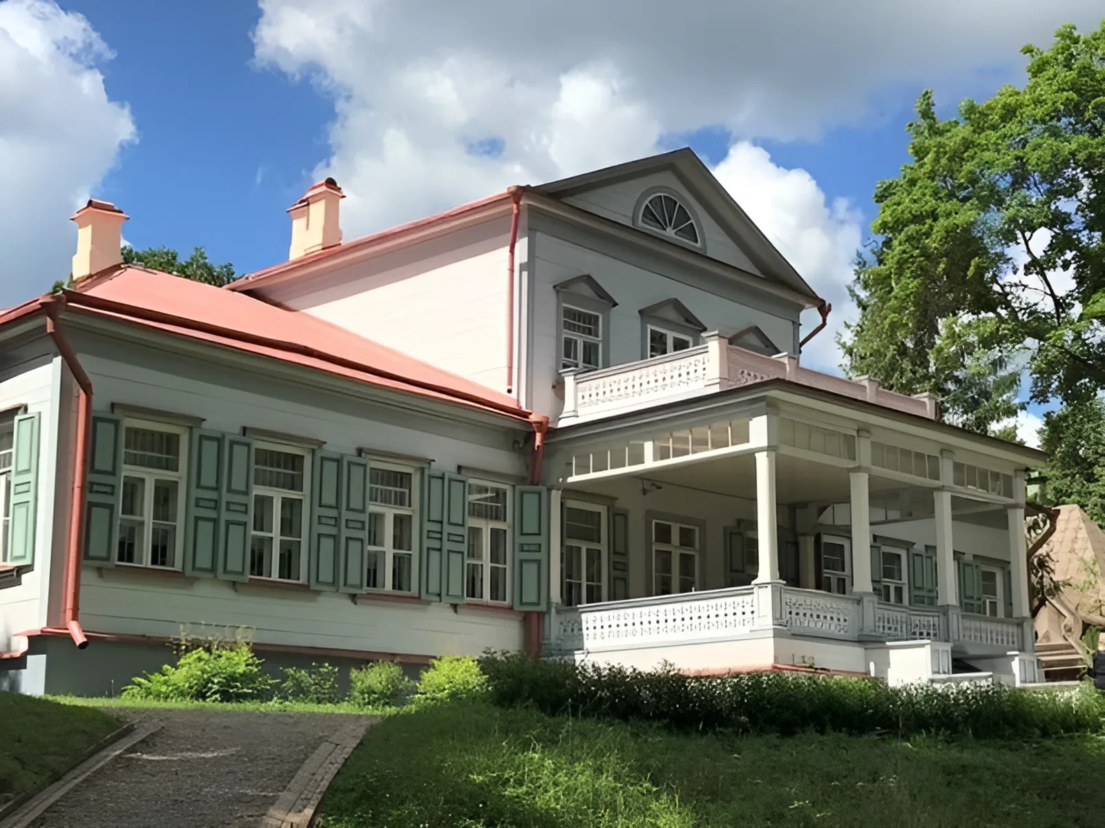 Основан музей-усадьба Абрамцево Основан музей-усадьба Абрамцево
