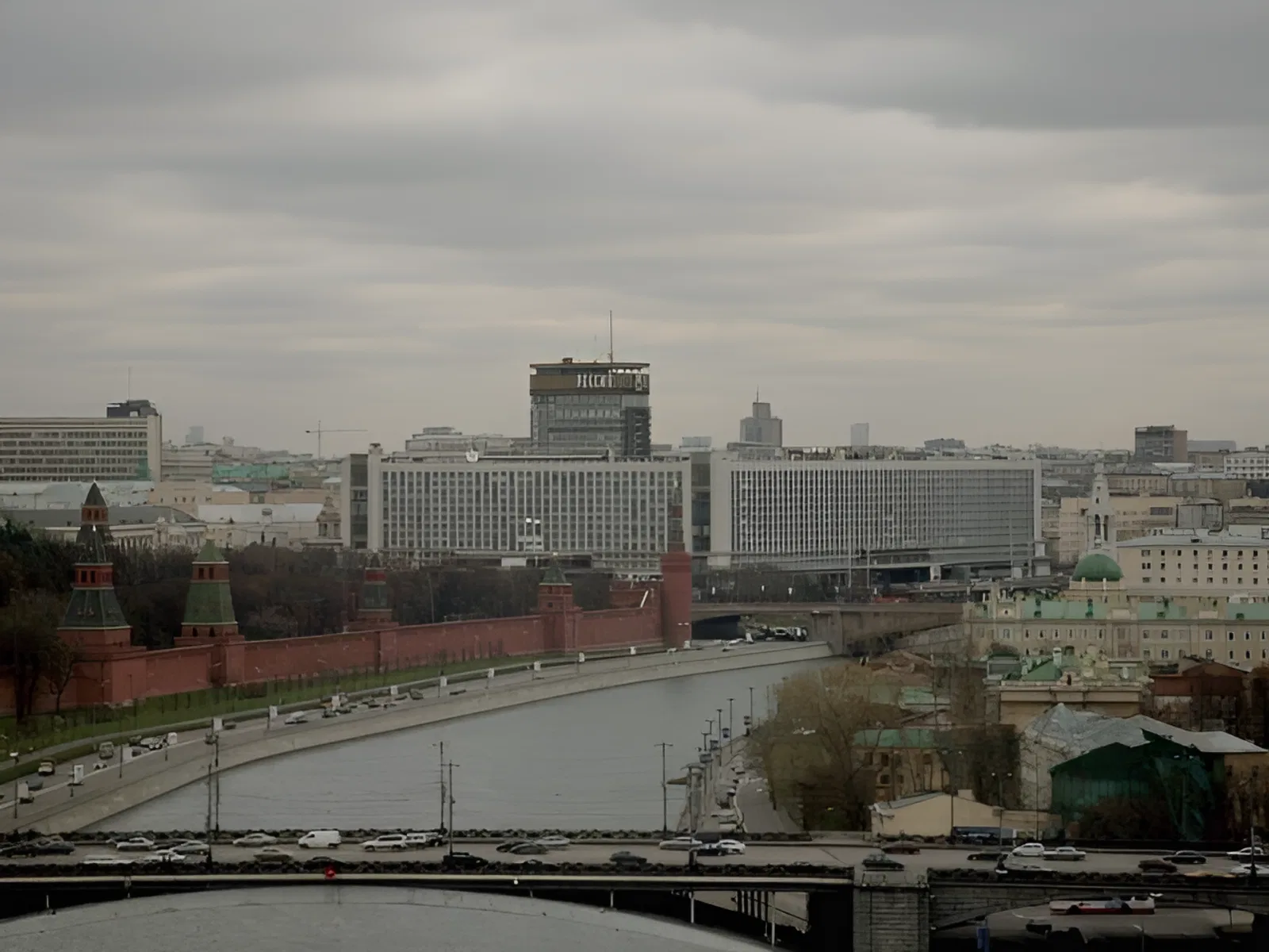 Произошел пожар в московской гостинице «Россия» Произошел пожар в московской гостинице «Россия»