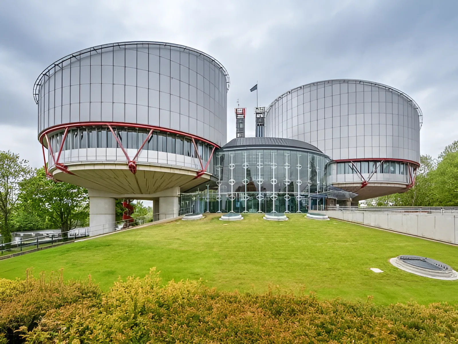 В Страсбурге открылась Первая сессия Европейского суда по правам человека