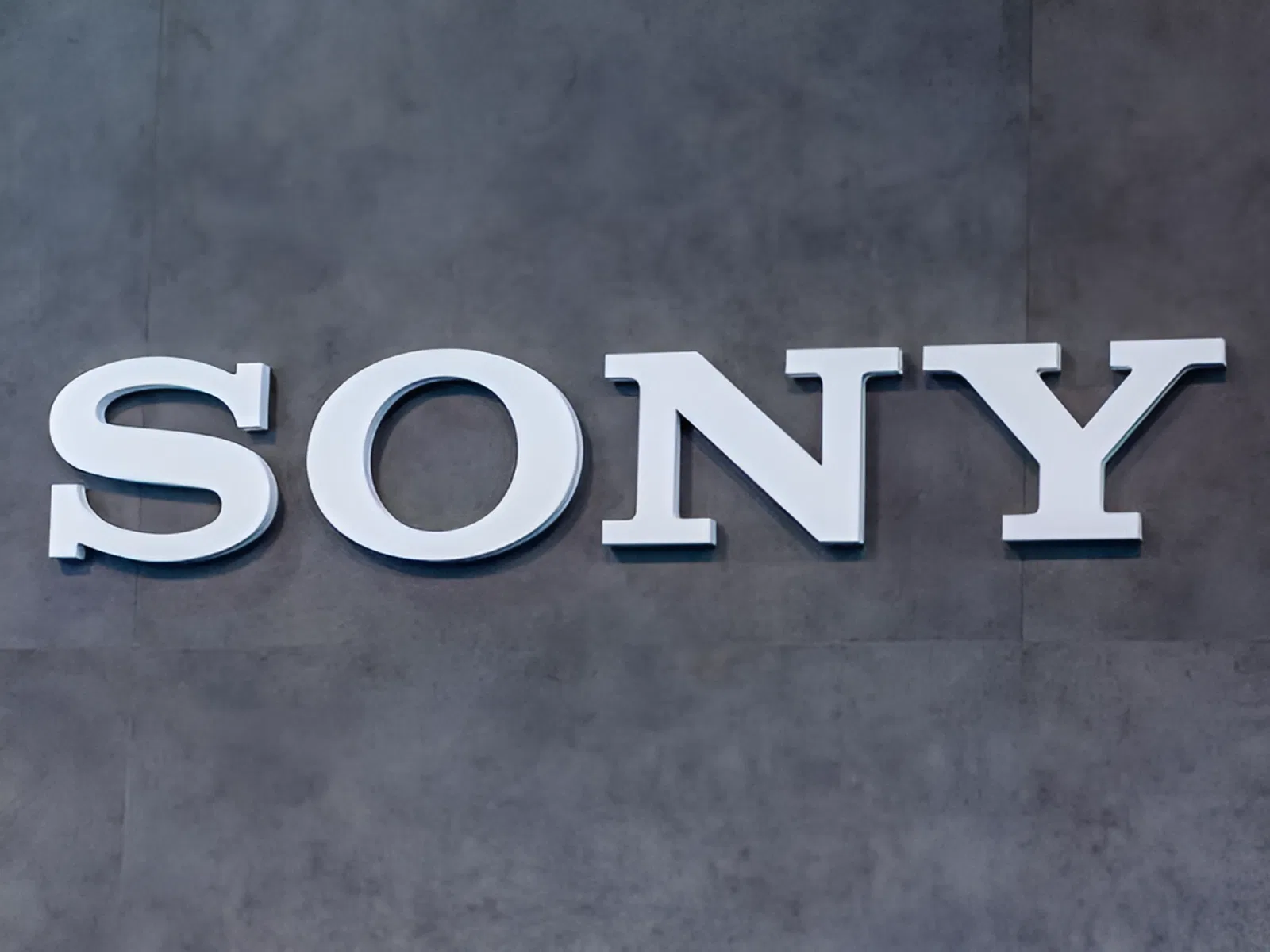 Фирма Sony приступила к выпуску карманных радиоприемников Фирма Sony приступила к выпуску карманных радиоприемников
