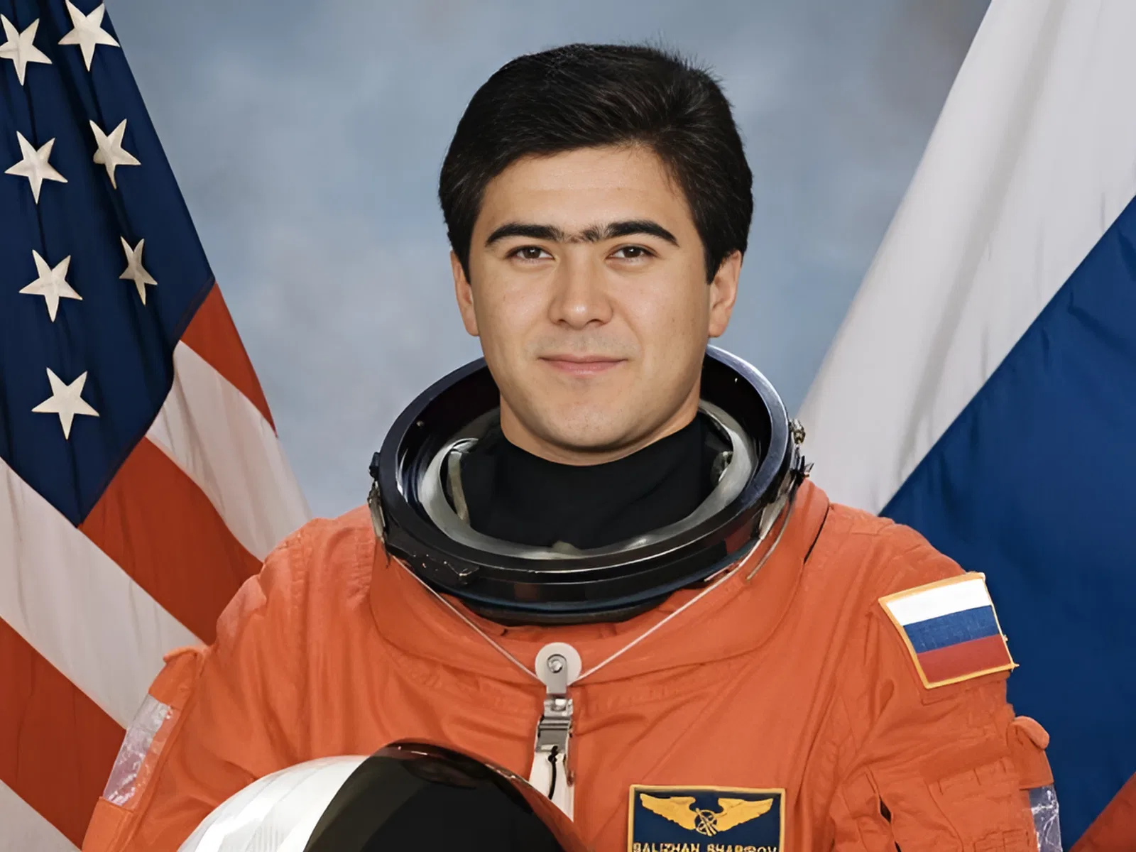 Салижан Шарипов Салижан Шарипов