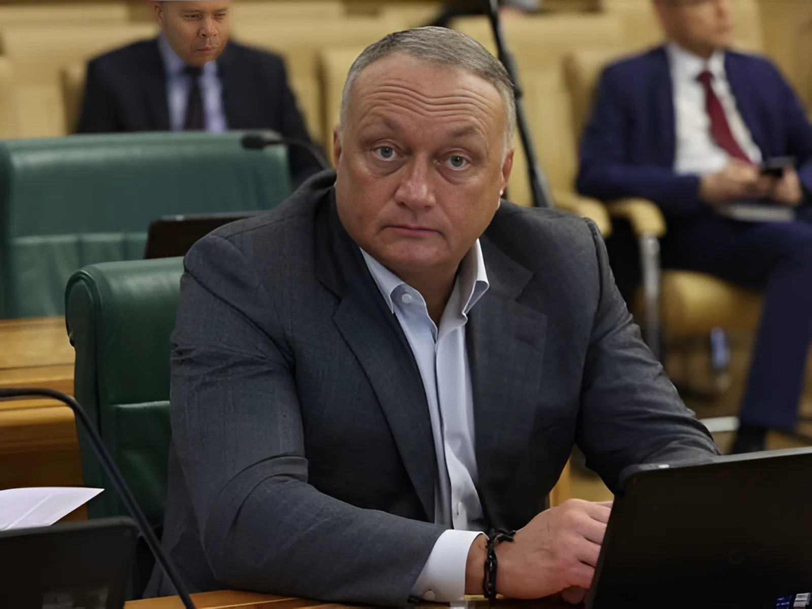 Дмитрий Савельев Дмитрий Савельев