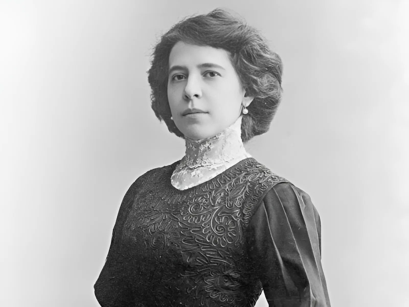 Лидия Чарская (31 января 1875 - 18 марта 1937), русская актриса и детская писательница