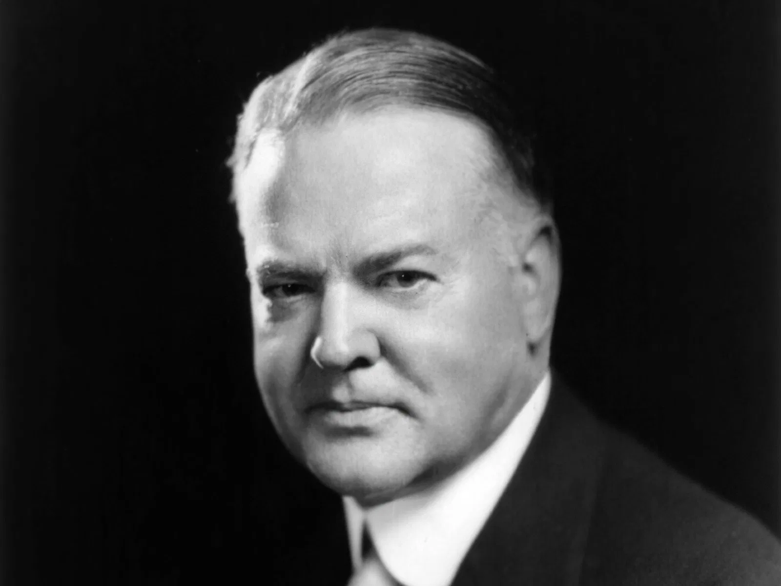 Герберт Гувер (10 августа 1874 - 20 октября 1964), 31-й президент США (1929-1933), американский государственный деятель Герберт Гувер (10 августа 1874 - 20 октября 1964), 31-й президент США (1929-1933), американский государственный деятель
