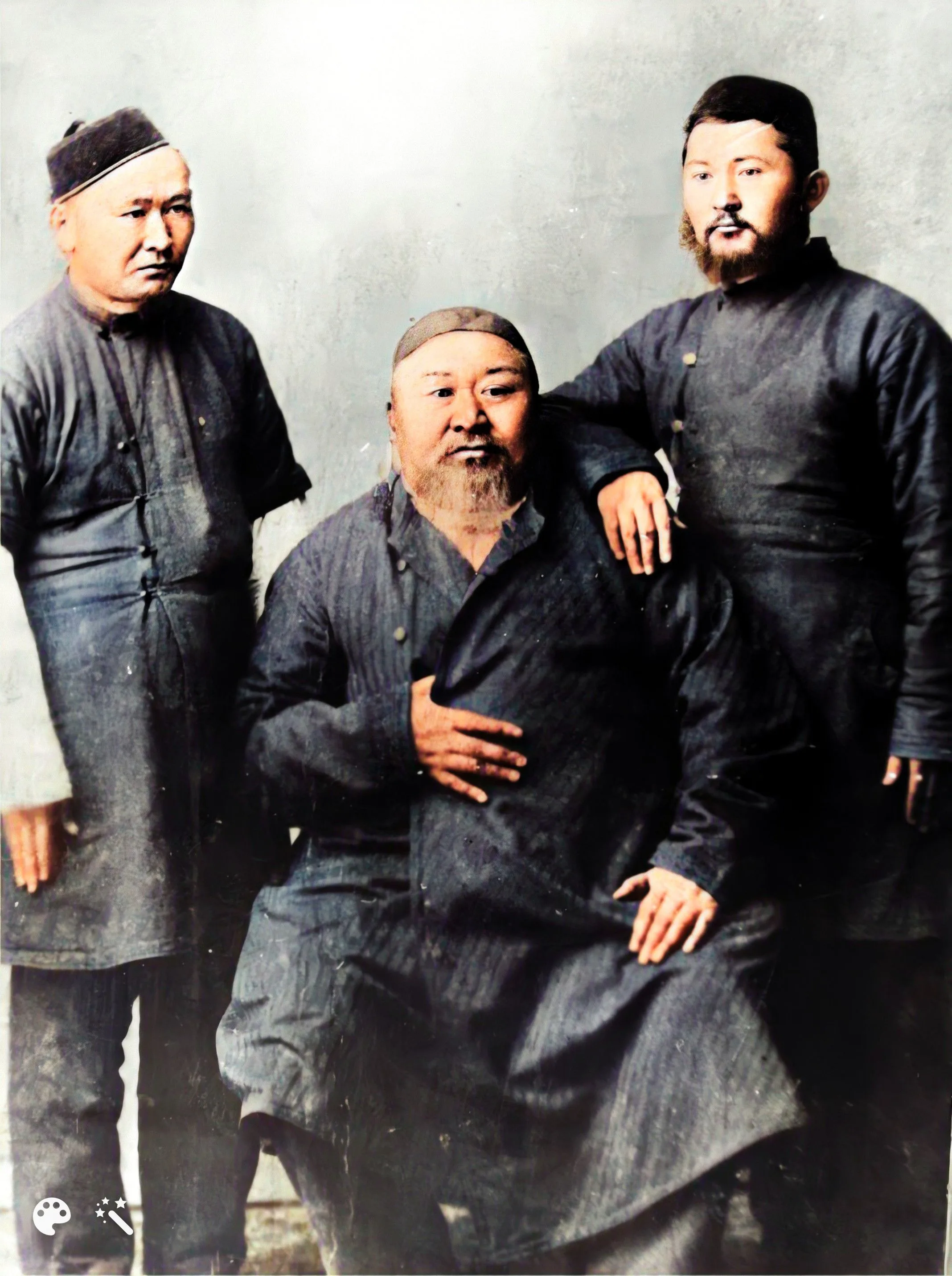 Абай Кунанбаев (фото в цвете) 1900 год. Автор оригинала неизвестен, раскраска — Санжар Алим
