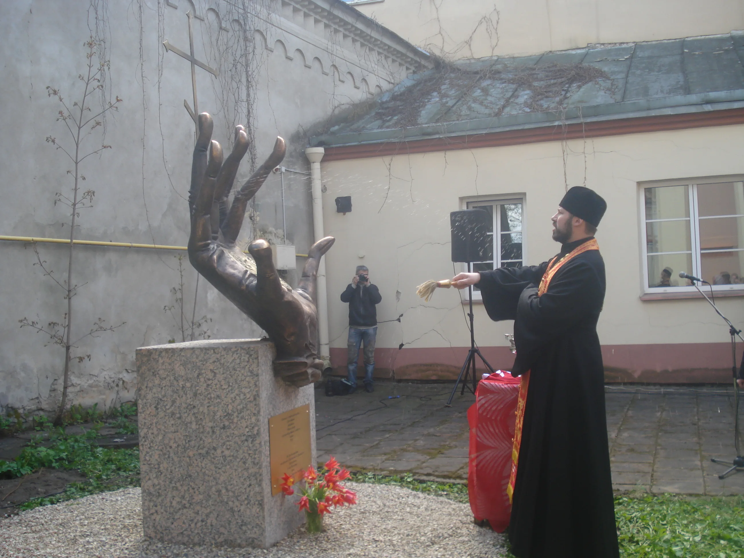 Освящение памятника Ганнибалу и Пушкину (автор В. Наливайка), Вильнюс