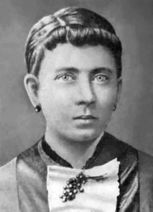 Клара Гитлер Около 1870 года
