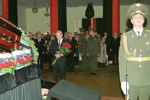 Москва, 30 апреля 2002 года. Фото пресс-службы президента