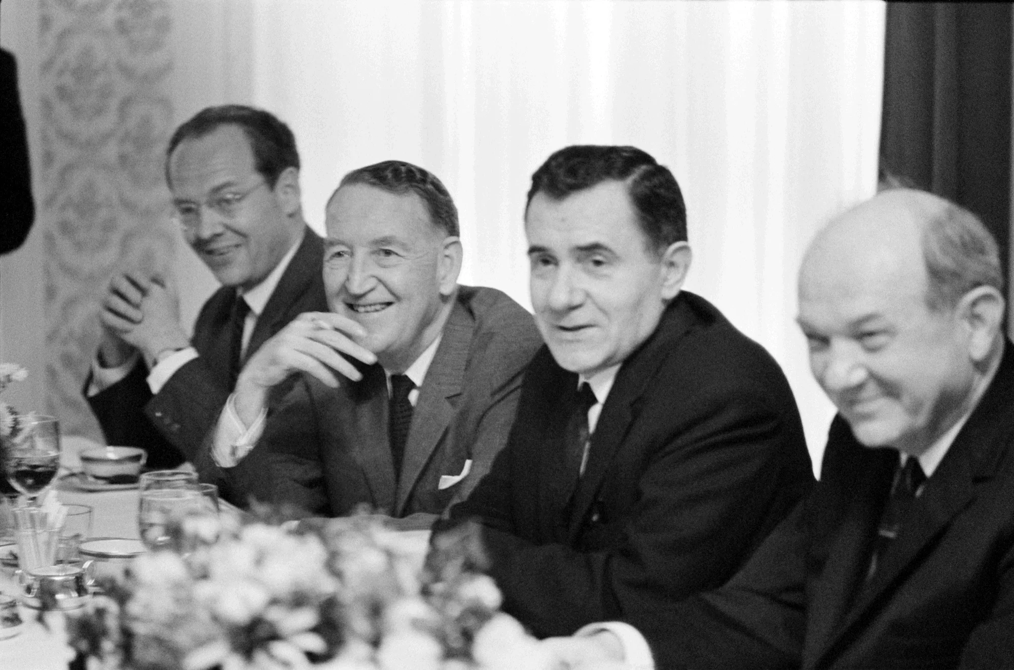 Переговоры с участием А. А. Громыко: Бацанов, Томпсон, Громыко и Раск, 1967 год 1967 год. Участники переговоров: Бацанов, Томпсон, Андрей Андреевич Громыко и Раск