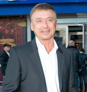 Антон Олегович Табаков