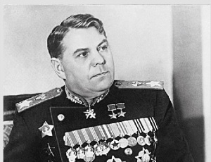 Александр Василевский (30 сентября 1895 - 5 декабря 1977) , советский военный деятель, Маршал Советского Союза Александр Василевский (30 сентября 1895 - 5 декабря 1977) , советский военный деятель, Маршал Советского Союза