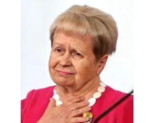 Александра Пахмутова