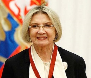 Алла Демидова (р.29 сентября 1936) , советская и российская актриса театра и кино, педагог, Народная артистка РСФСР Алла Демидова (р.29 сентября 1936) , советская и российская актриса театра и кино, педагог, Народная артистка РСФСР