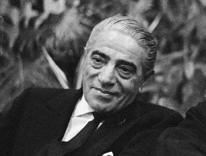 Аристотель Онассис (15 января 1906 - 15 марта 1975) , греческий судовладелец, миллиардер Аристотель Онассис (15 января 1906 - 15 марта 1975) , греческий судовладелец, миллиардер