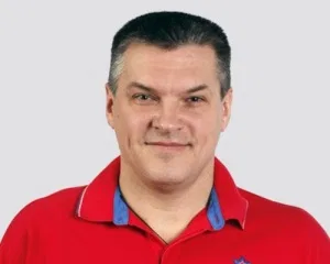 Евгений Пашутин