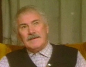 Григорий Чухрай (23 мая 1921 - 28 октября 2001) , советский кинорежиссер, сценарист, педагог, Народный артист СССР Григорий Чухрай (23 мая 1921 - 28 октября 2001) , советский кинорежиссер, сценарист, педагог, Народный артист СССР