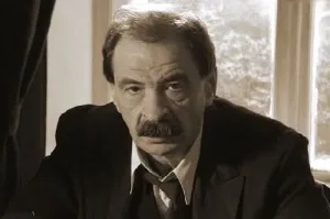 Илья Олейников