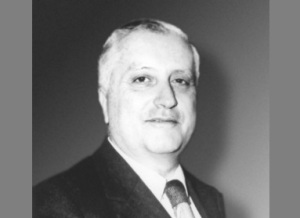 Илья Пригожин (25 января 1917 - 28 мая 2003) , бельгийский физик и химик российского происхождения, Нобелевский лауреат Илья Пригожин (25 января 1917 - 28 мая 2003) , бельгийский физик и химик российского происхождения, Нобелевский лауреат