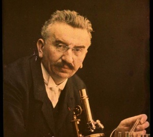 Луи Жан Люмьер (5 октября 1864 - 6 июня 1948) , изобретатель кинематографа, родоначальник французской киноиндустрии Луи Жан Люмьер (5 октября 1864 - 6 июня 1948) , изобретатель кинематографа, родоначальник французской киноиндустрии