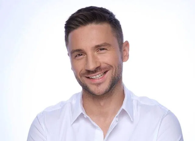 Сергей Лазарев