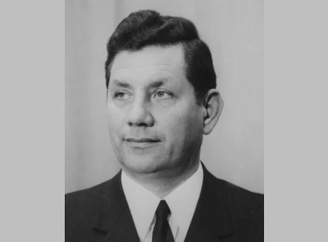 Сергей Непобедимый