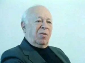 Валентин Плучек