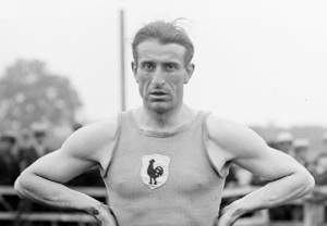 Жорж Андре (13 августа 1889 - 4 мая 1943) , французский легкоатлет, призер летних олимпийских игр Жорж Андре (13 августа 1889 - 4 мая 1943) , французский легкоатлет, призер летних олимпийских игр